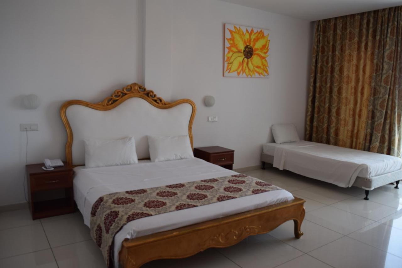 Corfu Hotel Ayia Napa Ngoại thất bức ảnh