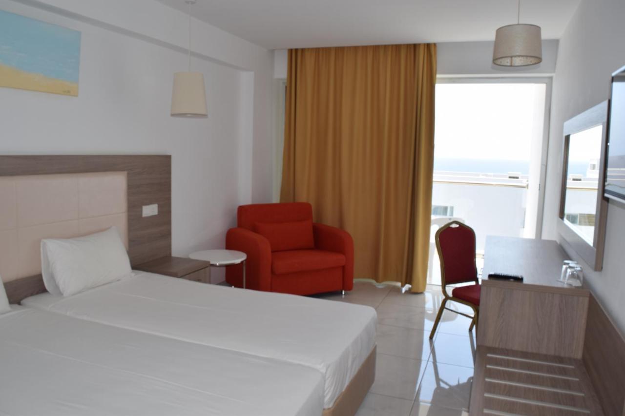 Corfu Hotel Ayia Napa Ngoại thất bức ảnh