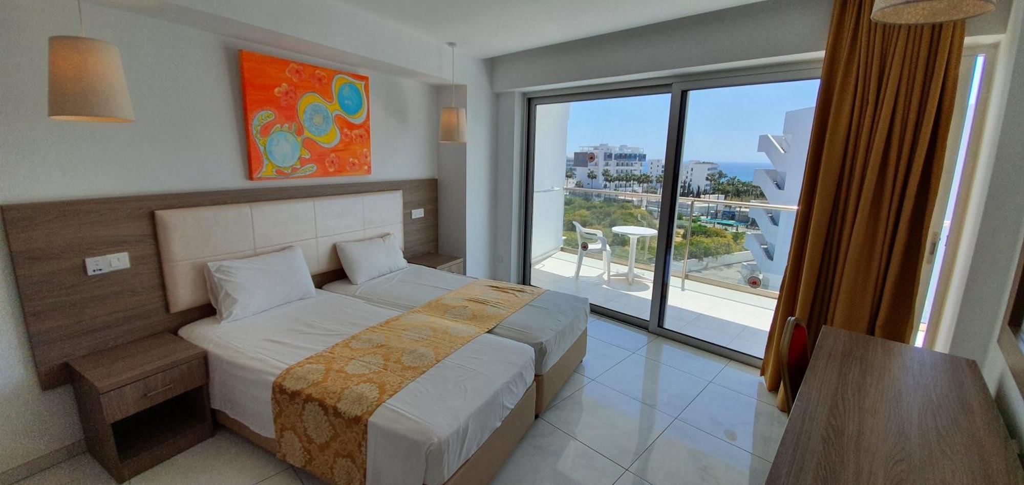 Corfu Hotel Ayia Napa Ngoại thất bức ảnh