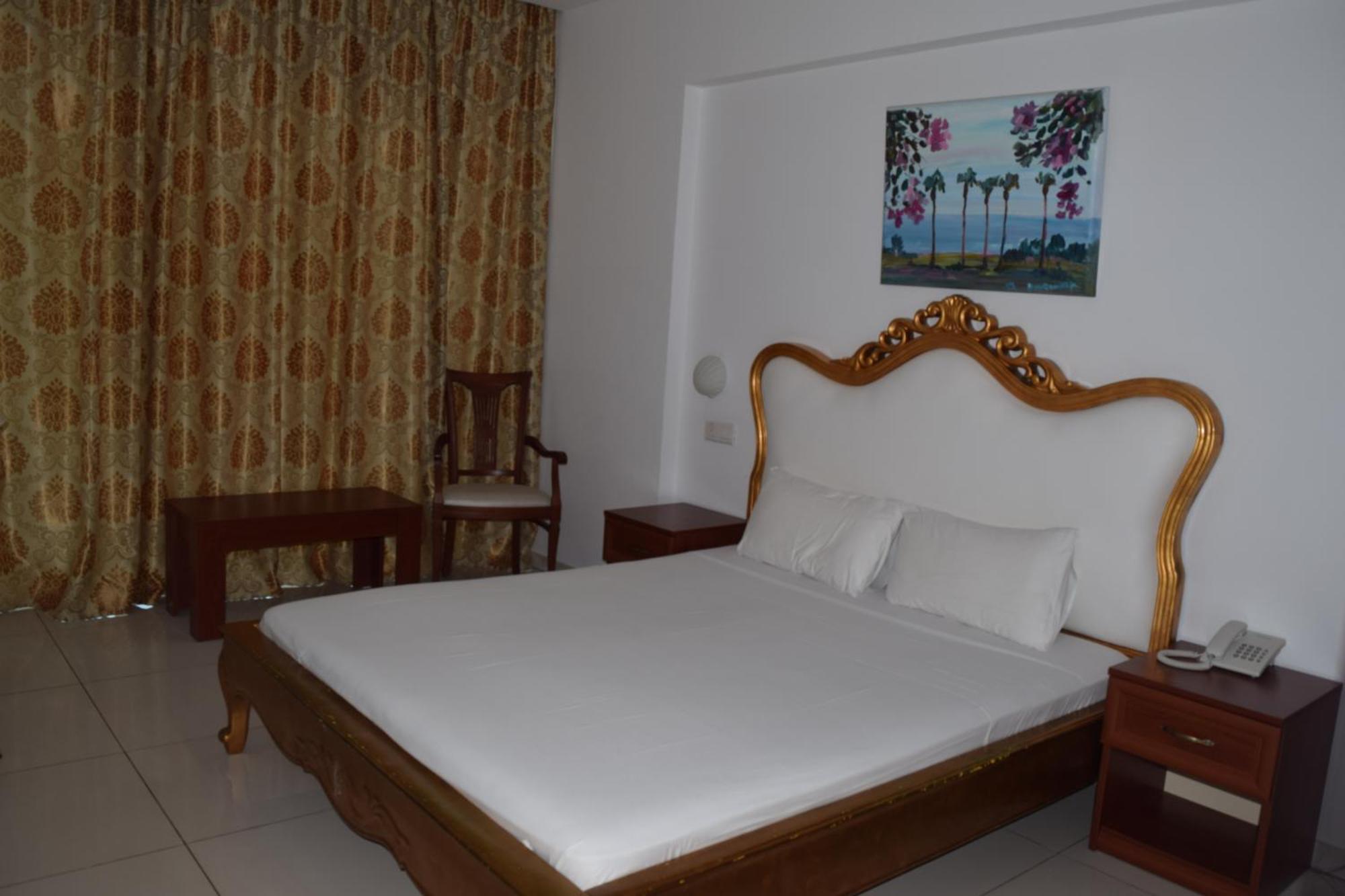 Corfu Hotel Ayia Napa Phòng bức ảnh