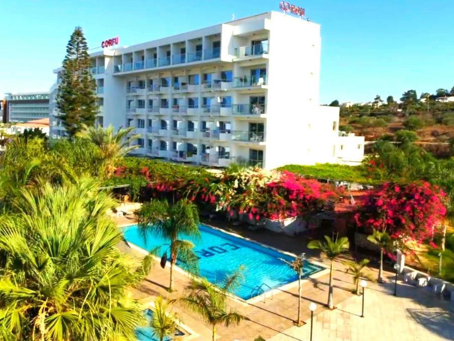 Corfu Hotel Ayia Napa Ngoại thất bức ảnh